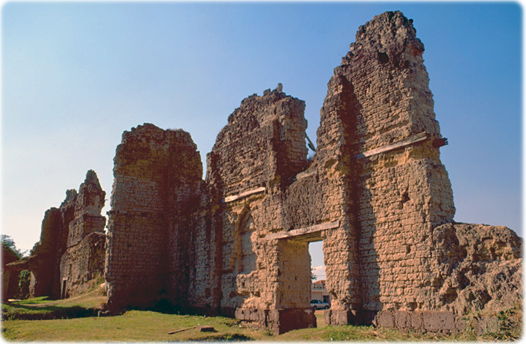 Ruinas Igreja